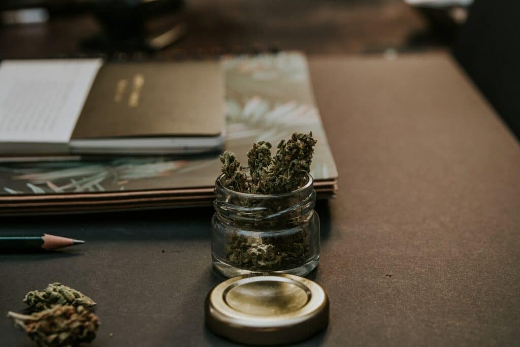 Ecb E Fb B Aebfda Close Up Photo Of Kush On Glass Container