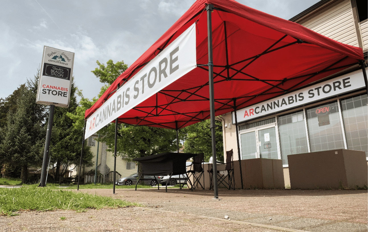 41st & Knight Store